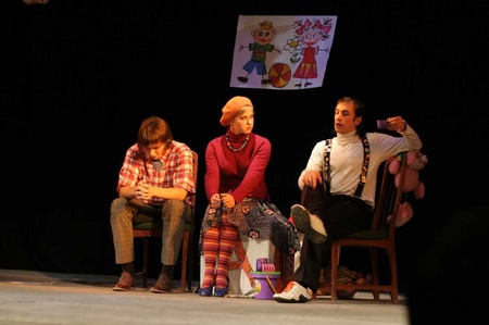 Ага-Т (Луганськ). Вистава "Голубой вагон". Краща режисура "Драбина-2008"